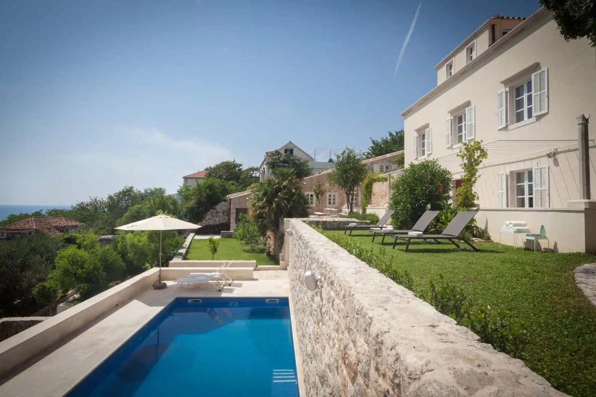 Brilliant Family Villa with Bqq Area and Private Pool