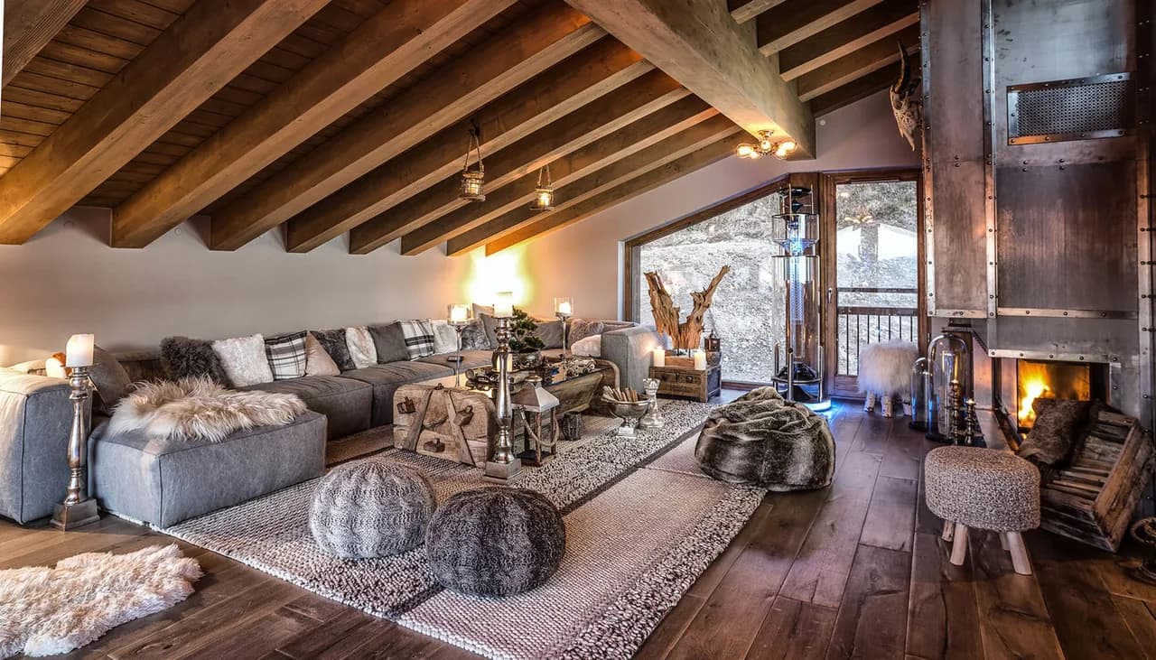 Chalet de Courchevel con Amplias Vistas al Valle