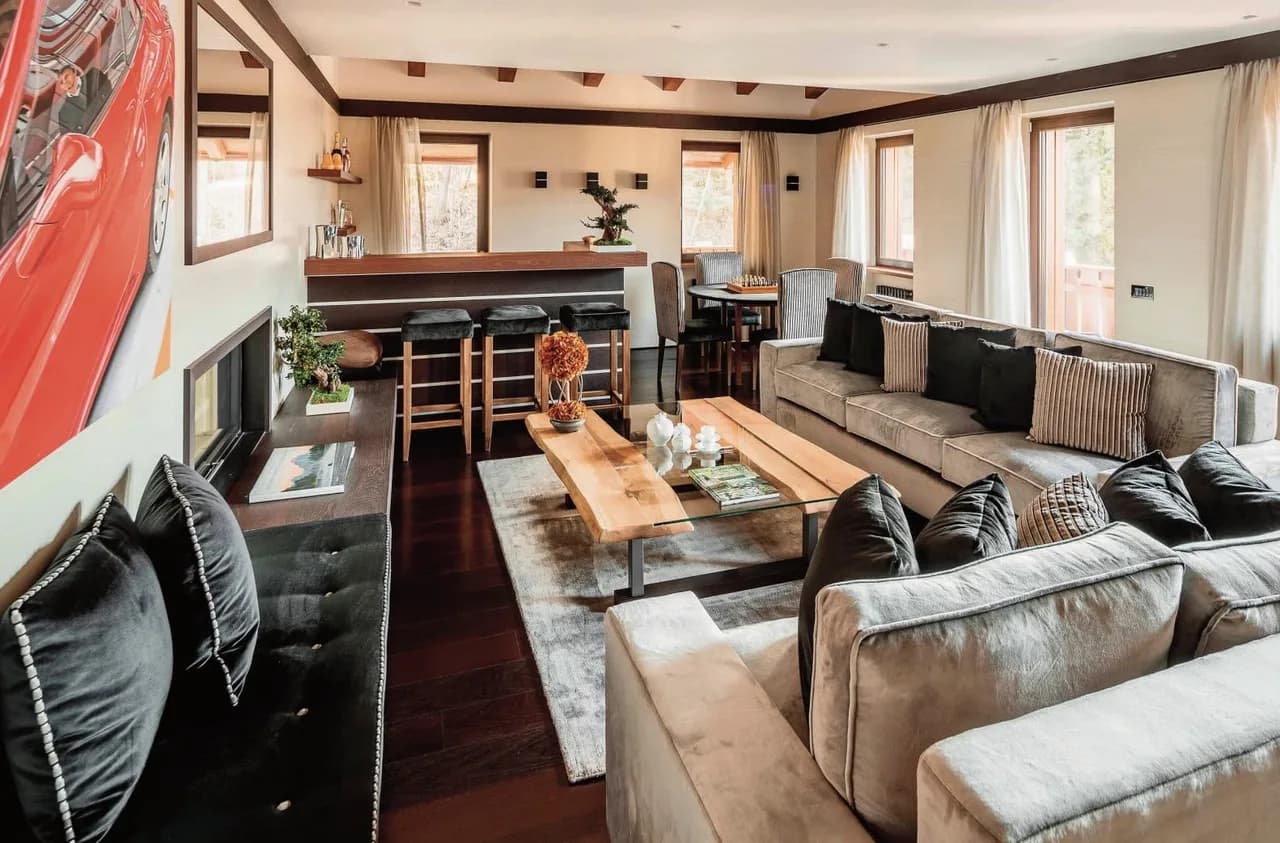 Süßes Harmonie-Chalet aus hochwertigen Materialien