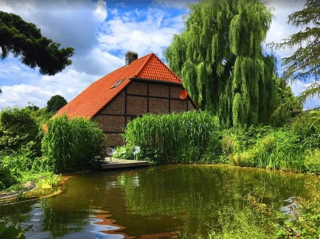 Posh Stylish Family Villa Close to Krefeld City Center