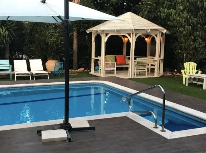 Spacious Villa with Elevator and Pool