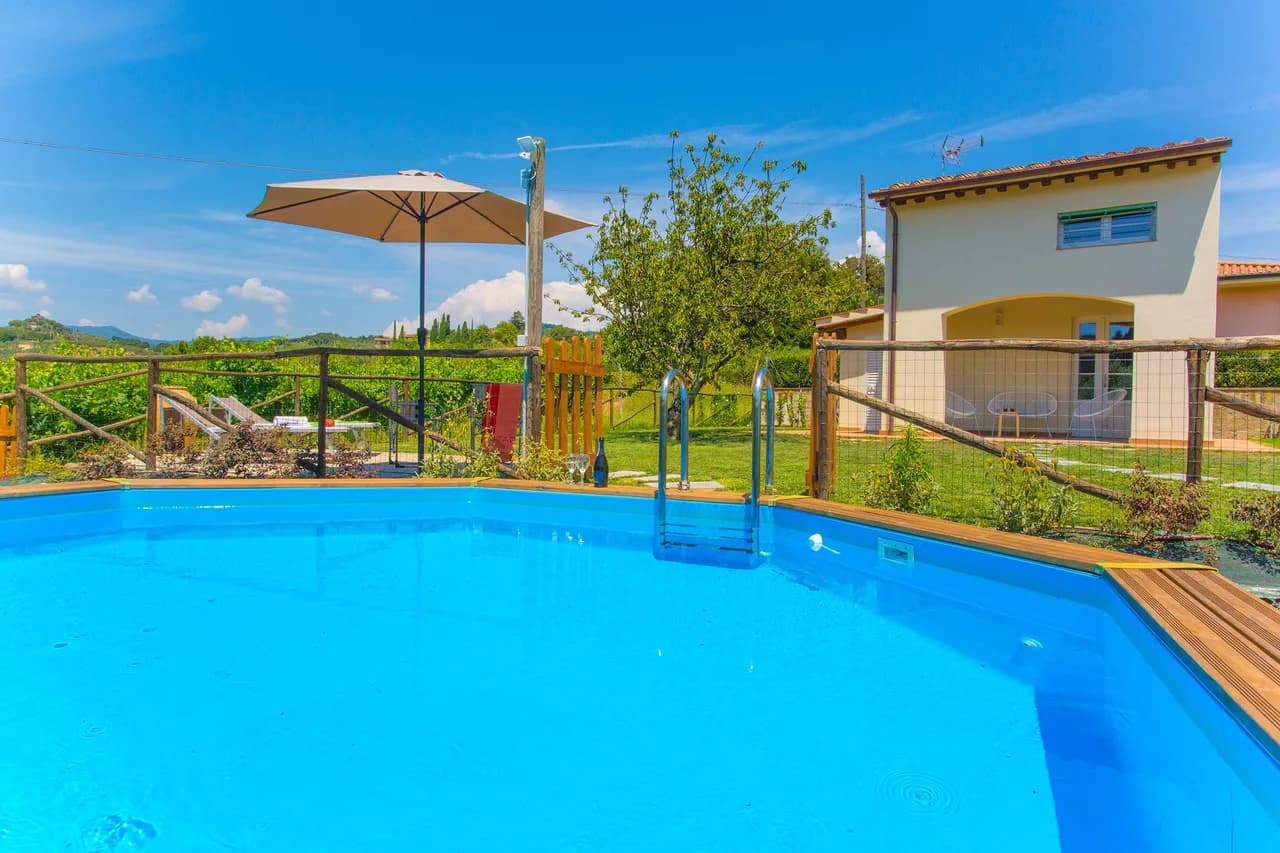 Schönes Haus mit privatem Pool und Panoramablick