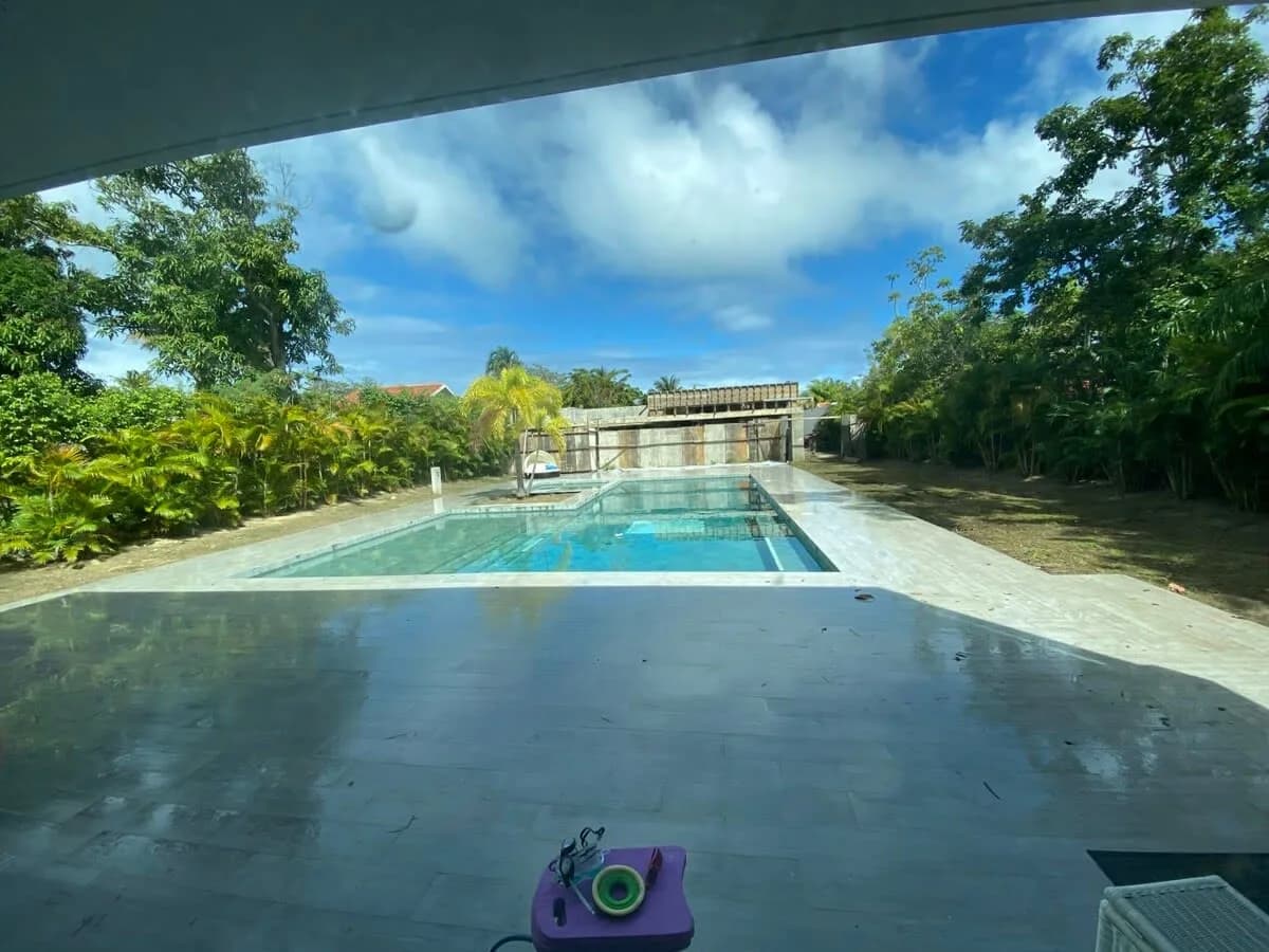 3 Br Singularly Beautiful Vacation Home Villa