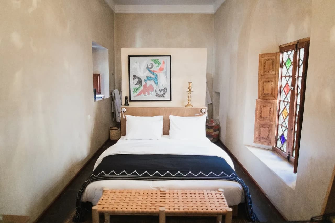 Habitación Perfecta Con Patio de Azulejos Esmeralda