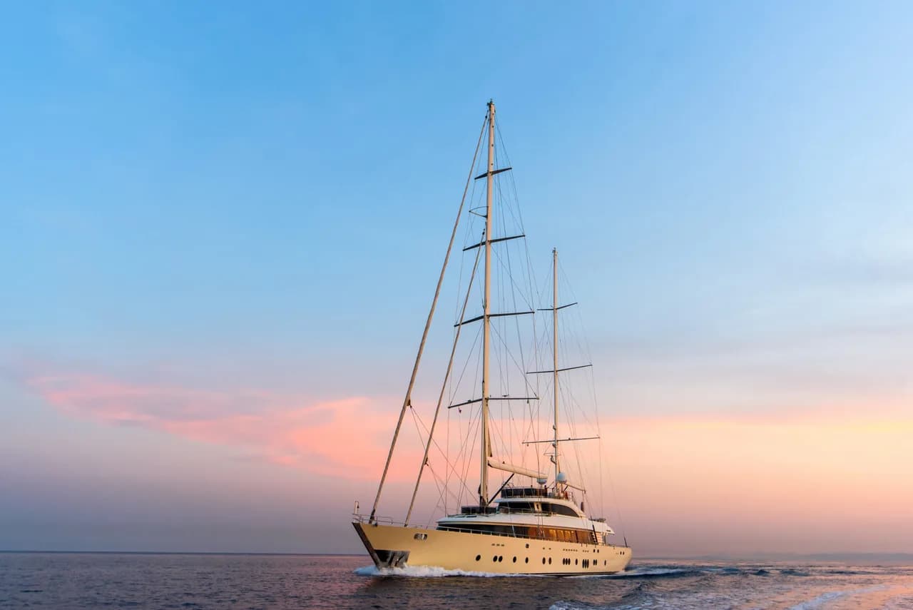 50.75m Magnificent Superyacht With Cinema Room