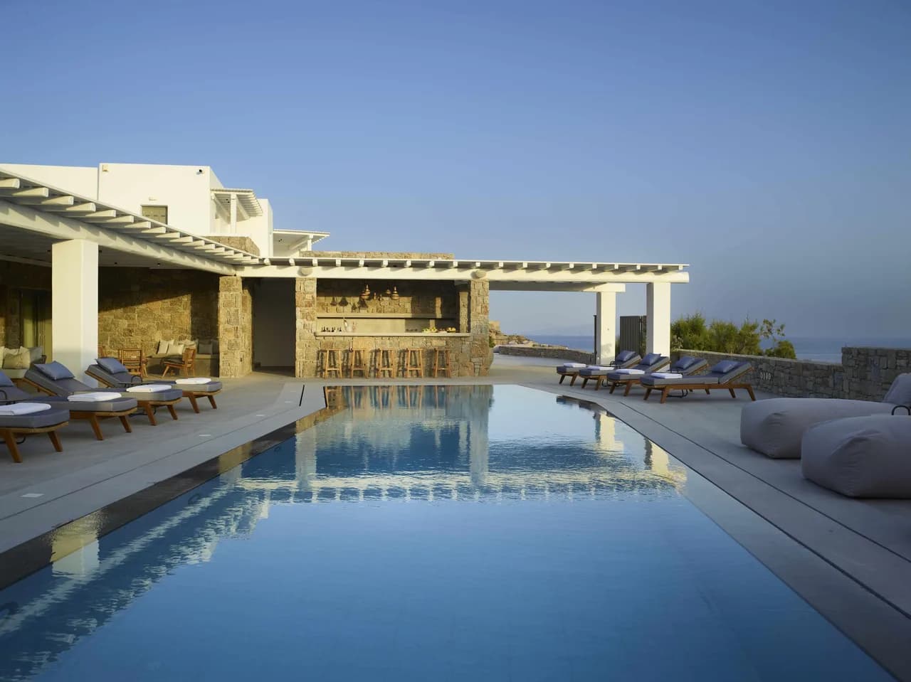Deluxe Moderne Villa mit luxuriösen Annehmlichkeiten