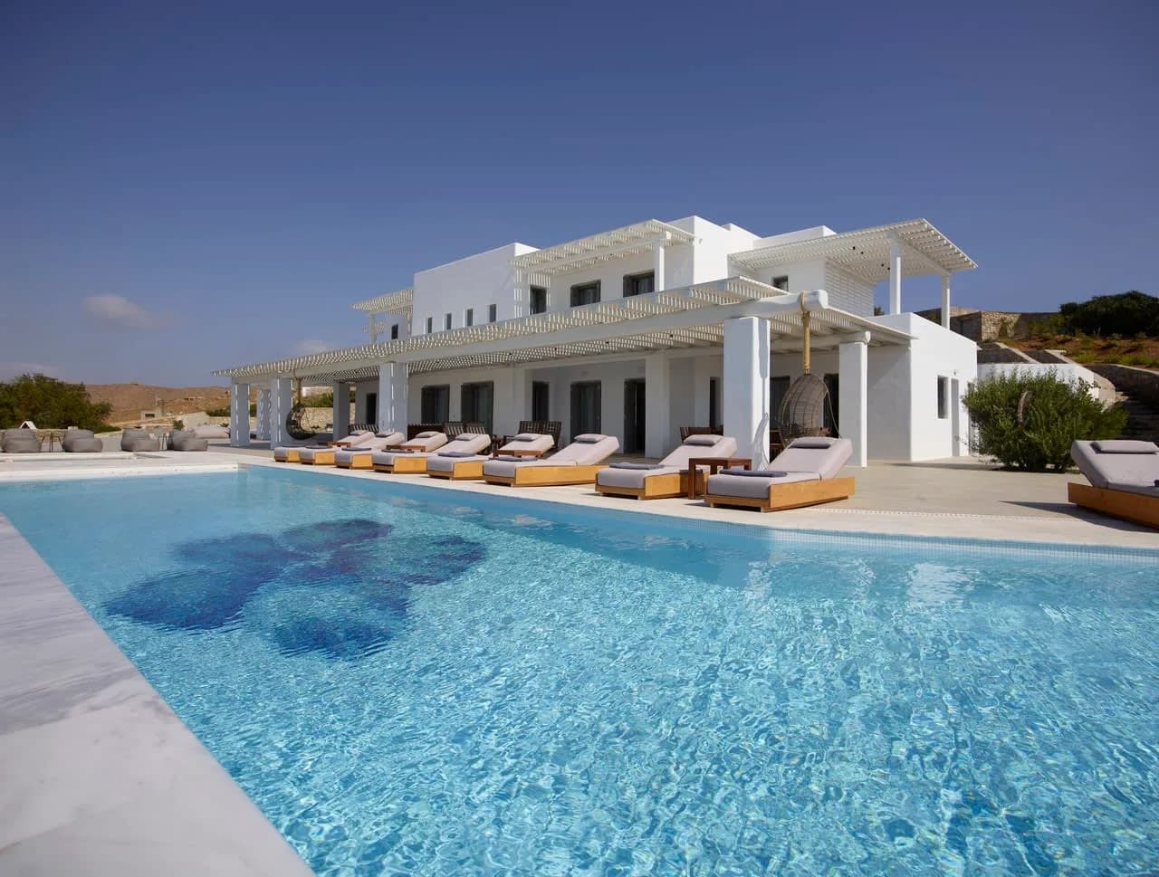 Fantastic Superb Villa with Luxurious Amenities