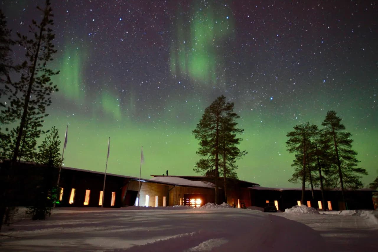Perfectly Designed Amazing Lodge with Artic Views
