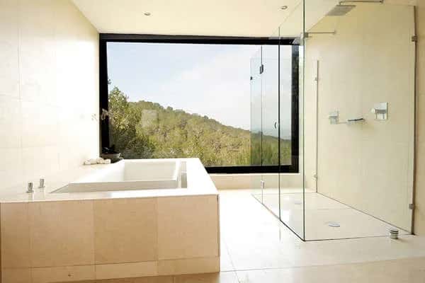 BEAUTIFUL 4B VILLA WITH VIEWS OF IBIZA