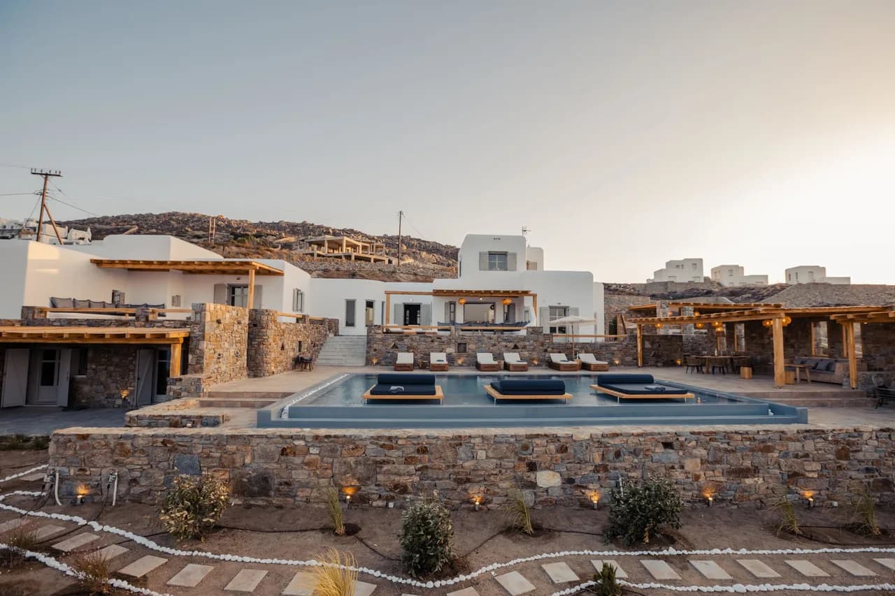 Wunderschöne mykonische Villa mit privatem Pool und Jacuzzi