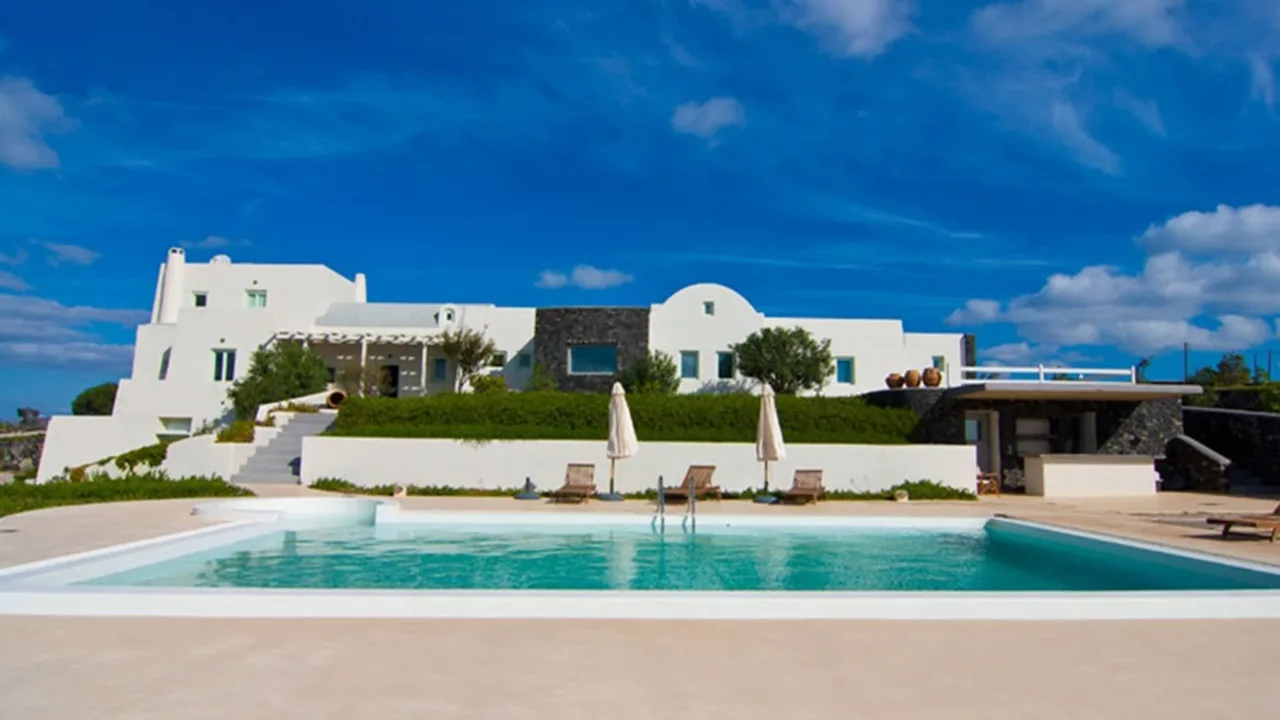 Luxury Santorini Villa With Tastefully Styled Interior