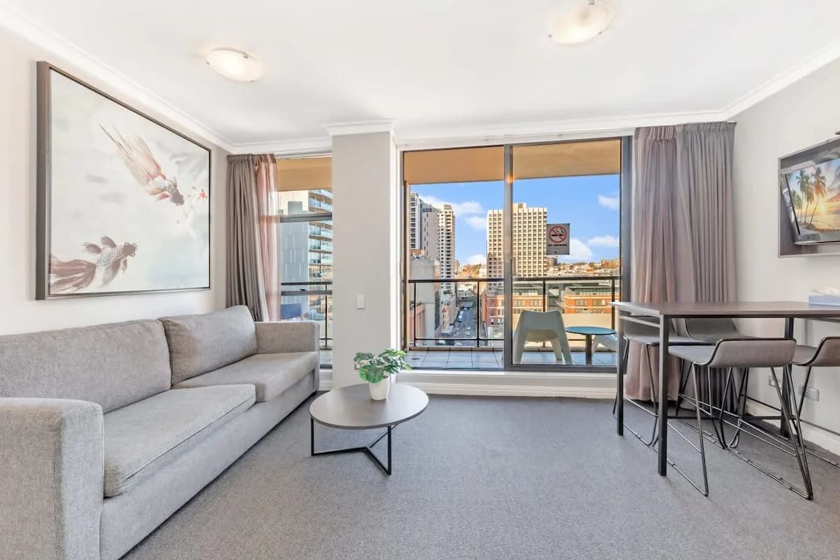 Contemporary Two Bedroom Apartment in Sydney