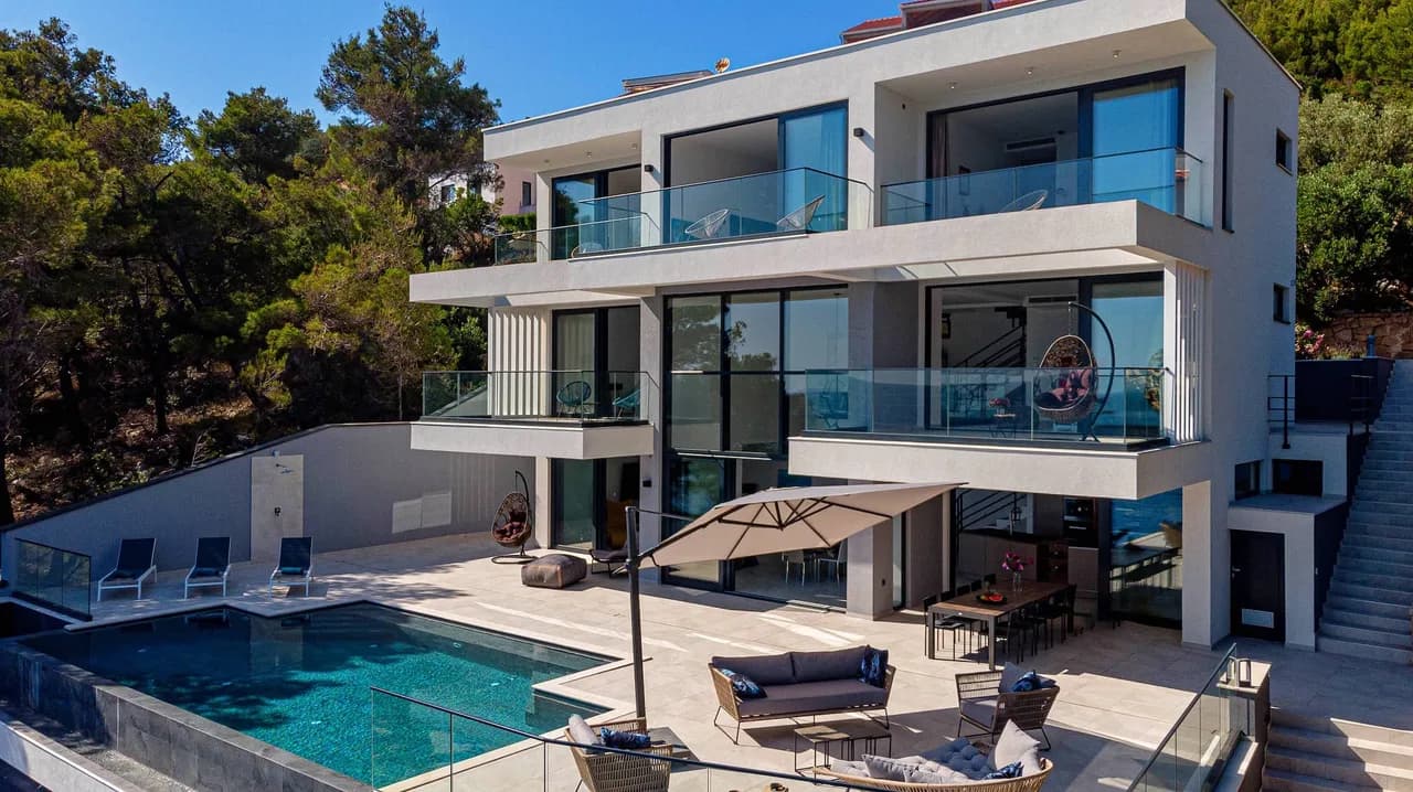 Villa Design à quelques pas de la mer azur