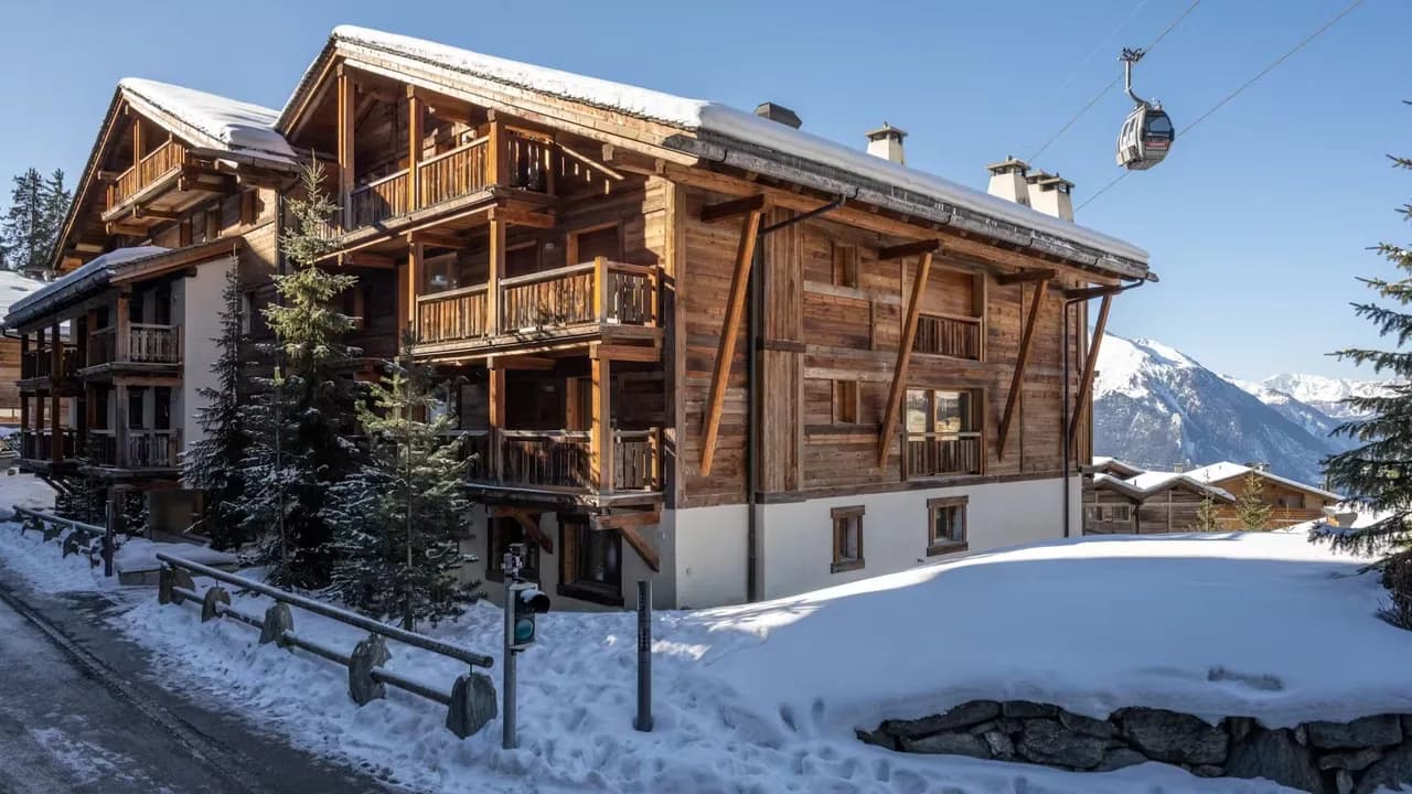 Chalet panoramique à côté des remontées mécaniques