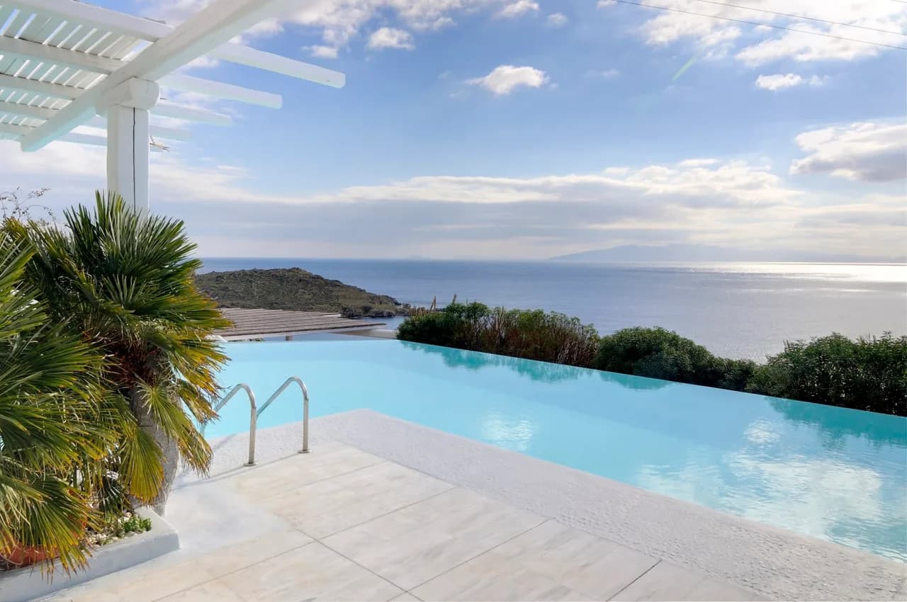 High Luxury Villa in Aleomandra with private pool