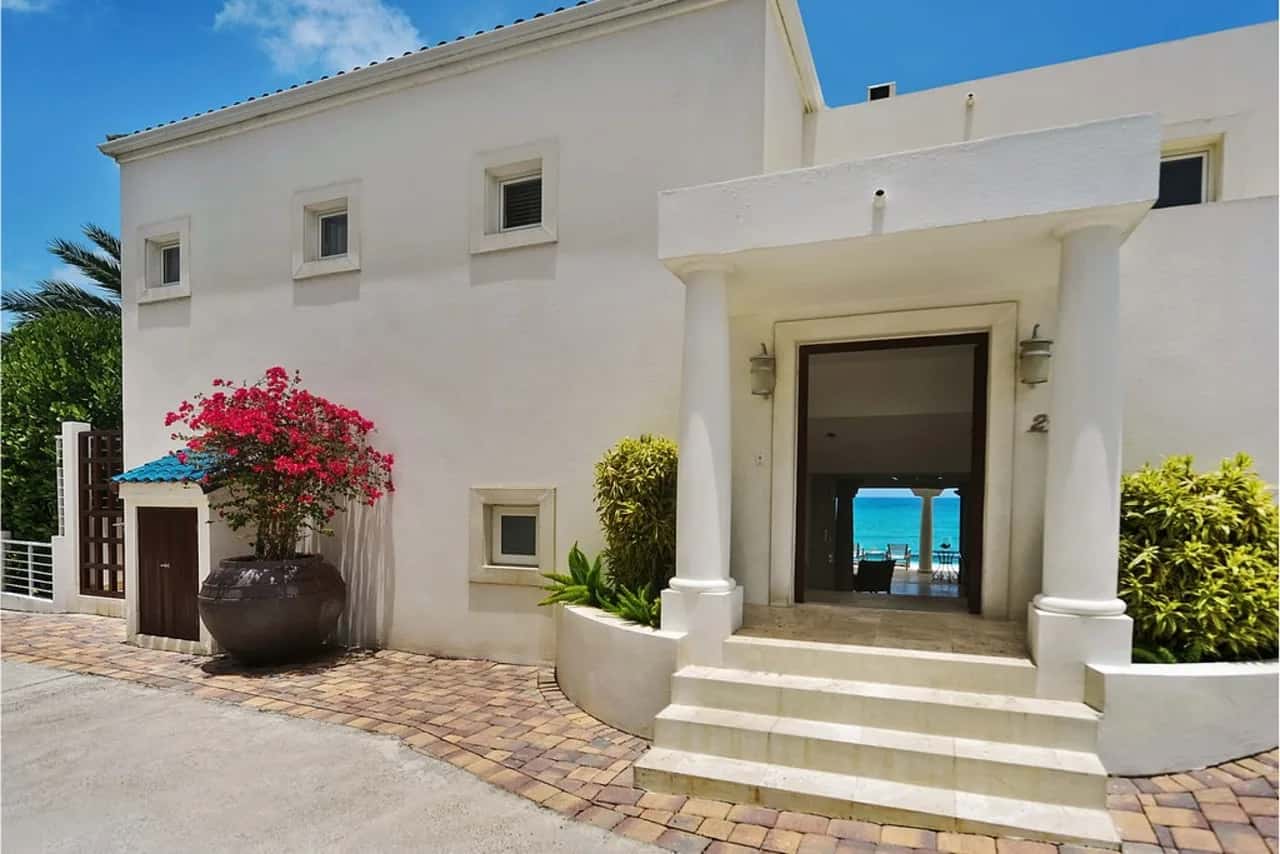 Villa Luxueusement Spacieuse avec Piscine Privée