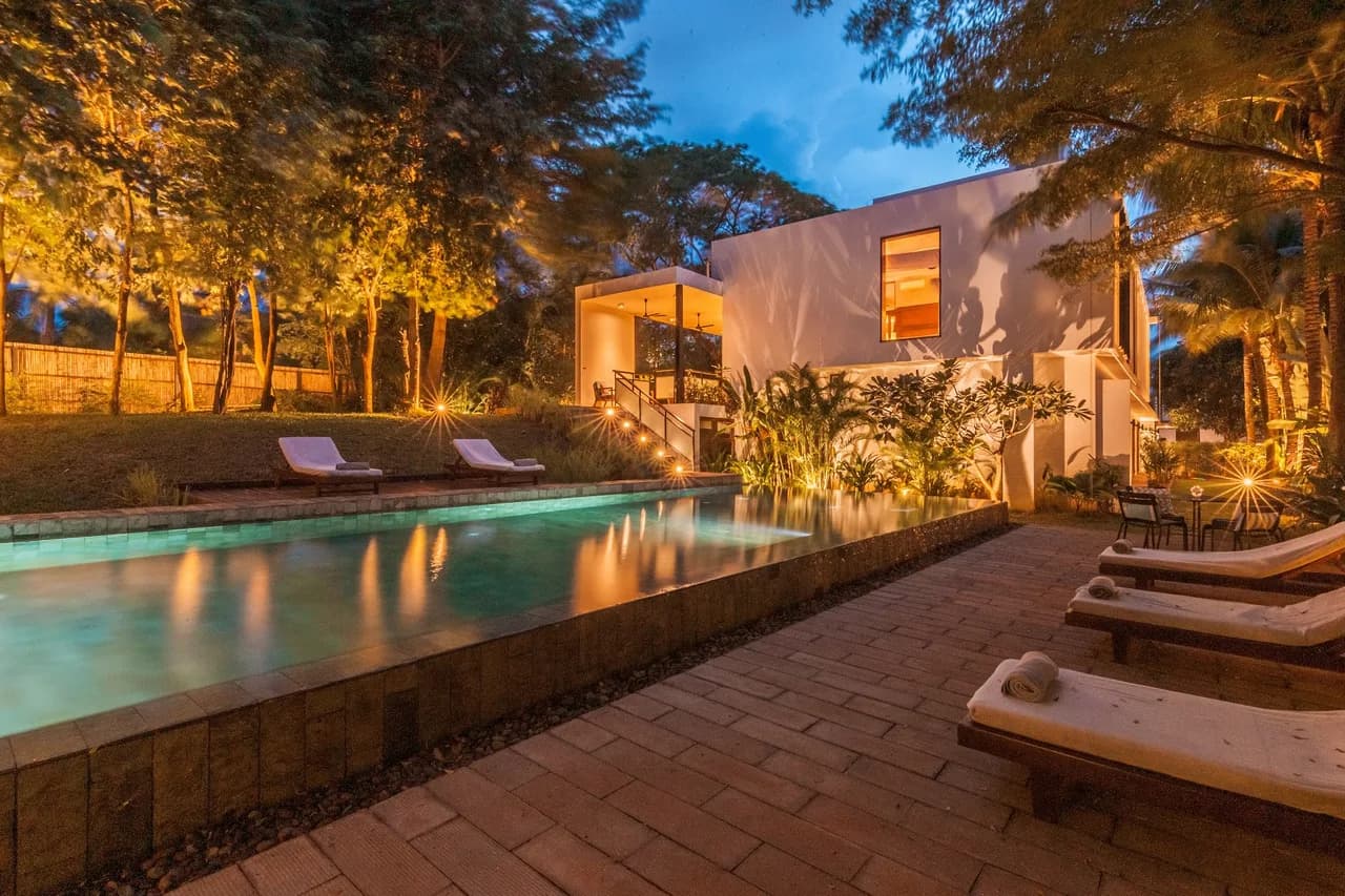 Well-ventilated Modern Villa In Siem Reap