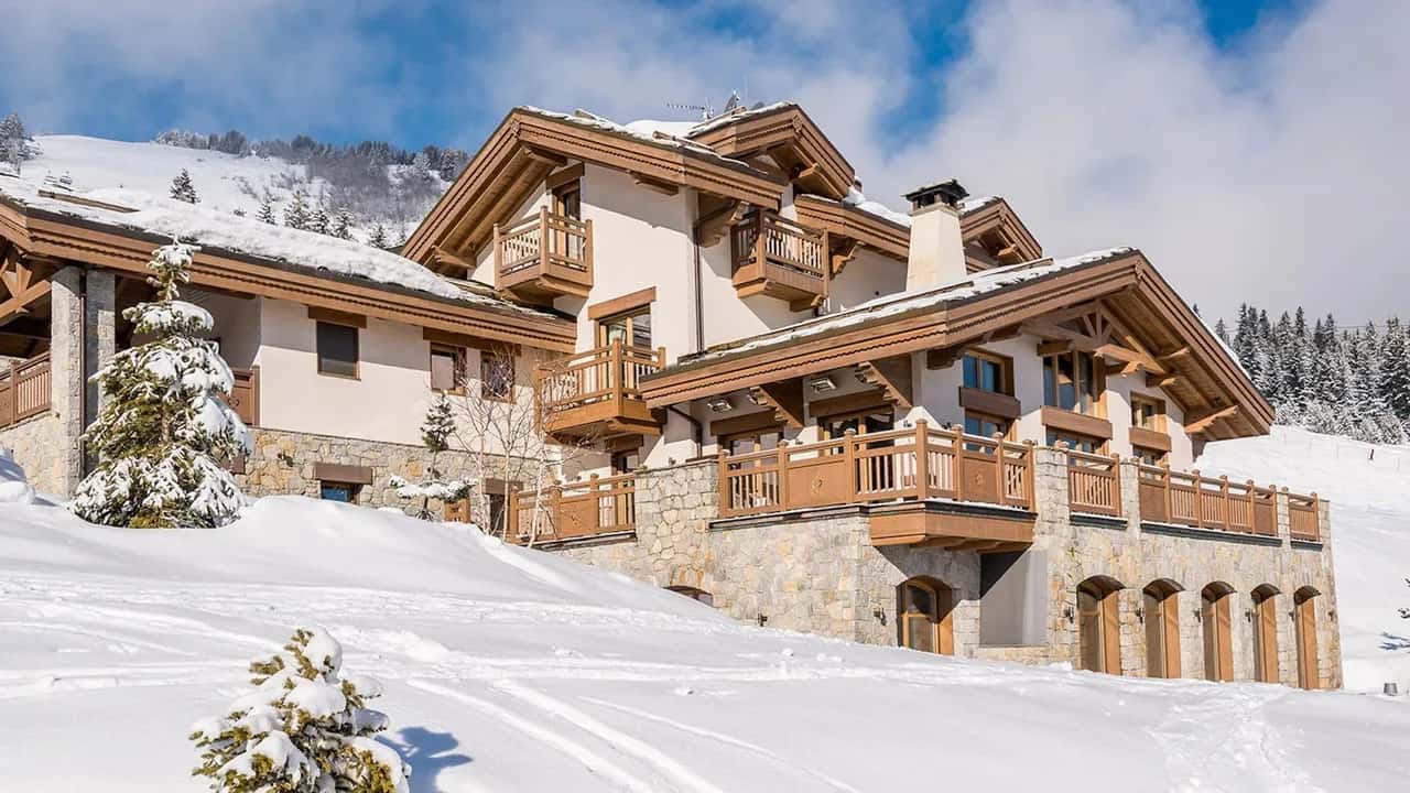 Luxurious Chalet on the Ski Slope of Courchevel