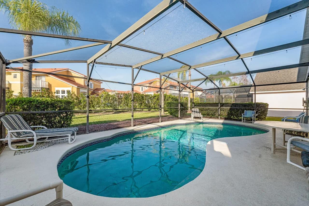 Heated Pool Villa in Kissimmee Florida