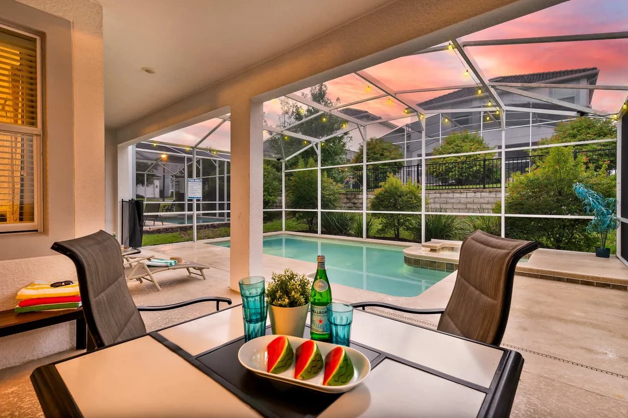 Game Room Pool Home in Four Corners Florida