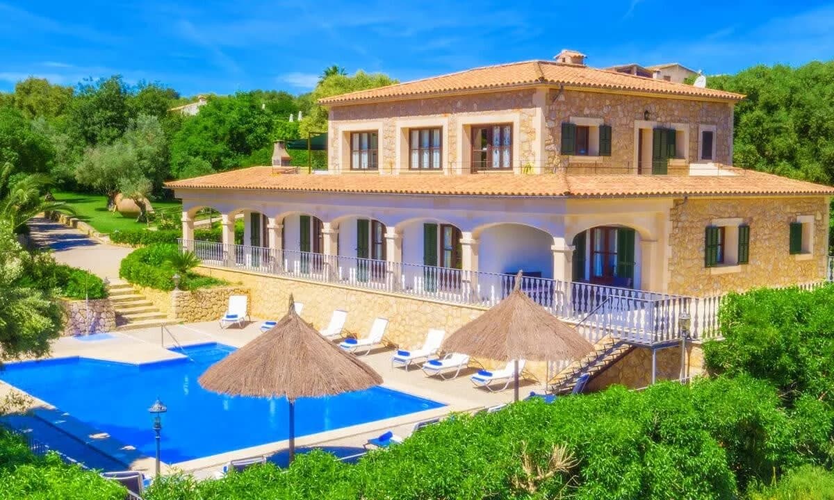 Spacious Six-Bedroom Villa in San Juan, Mallorca