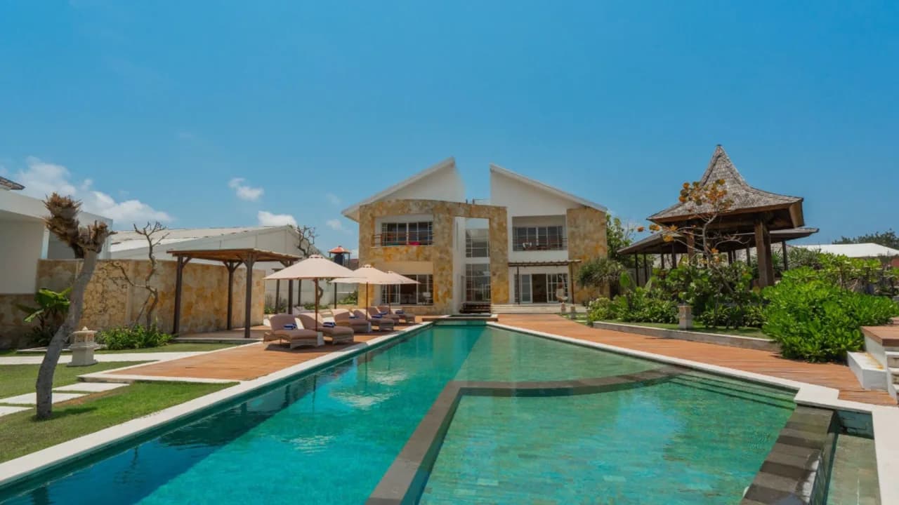 Refugio Exquisito de 5 Habitaciones en Ketewel
