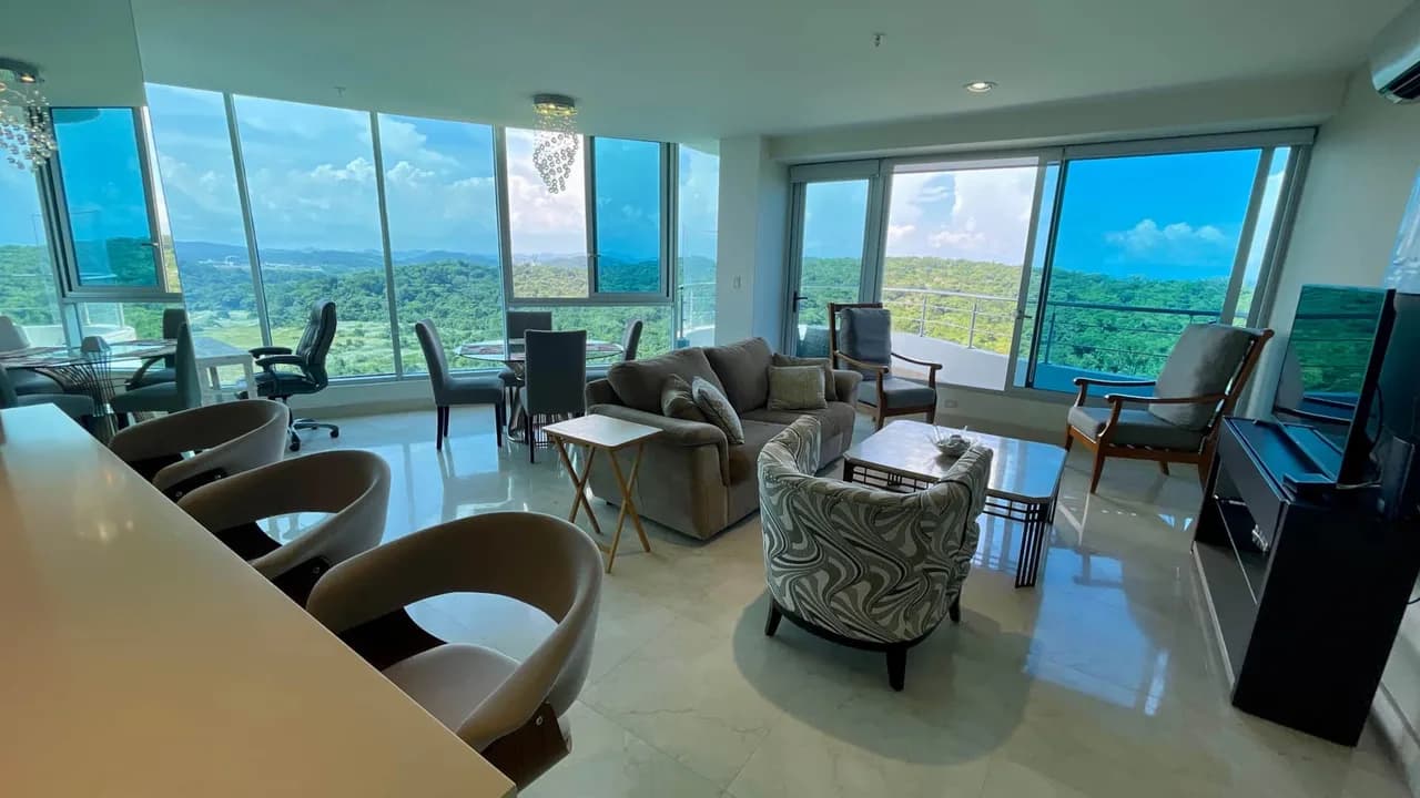 Apartment mit spektakulärem Ozean- & Dschungelblick
