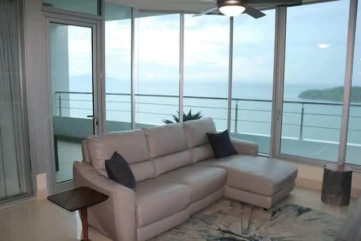 Resort-Lifestyle Wohnung mit Meerblick in Panama