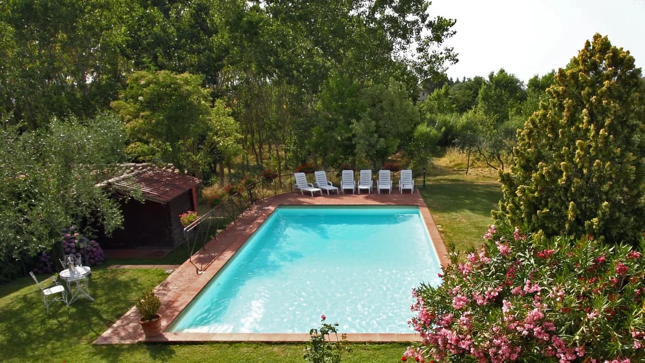 MODERNE VILLA MIT PRIVATEM POOL & BBQ-BEREICH