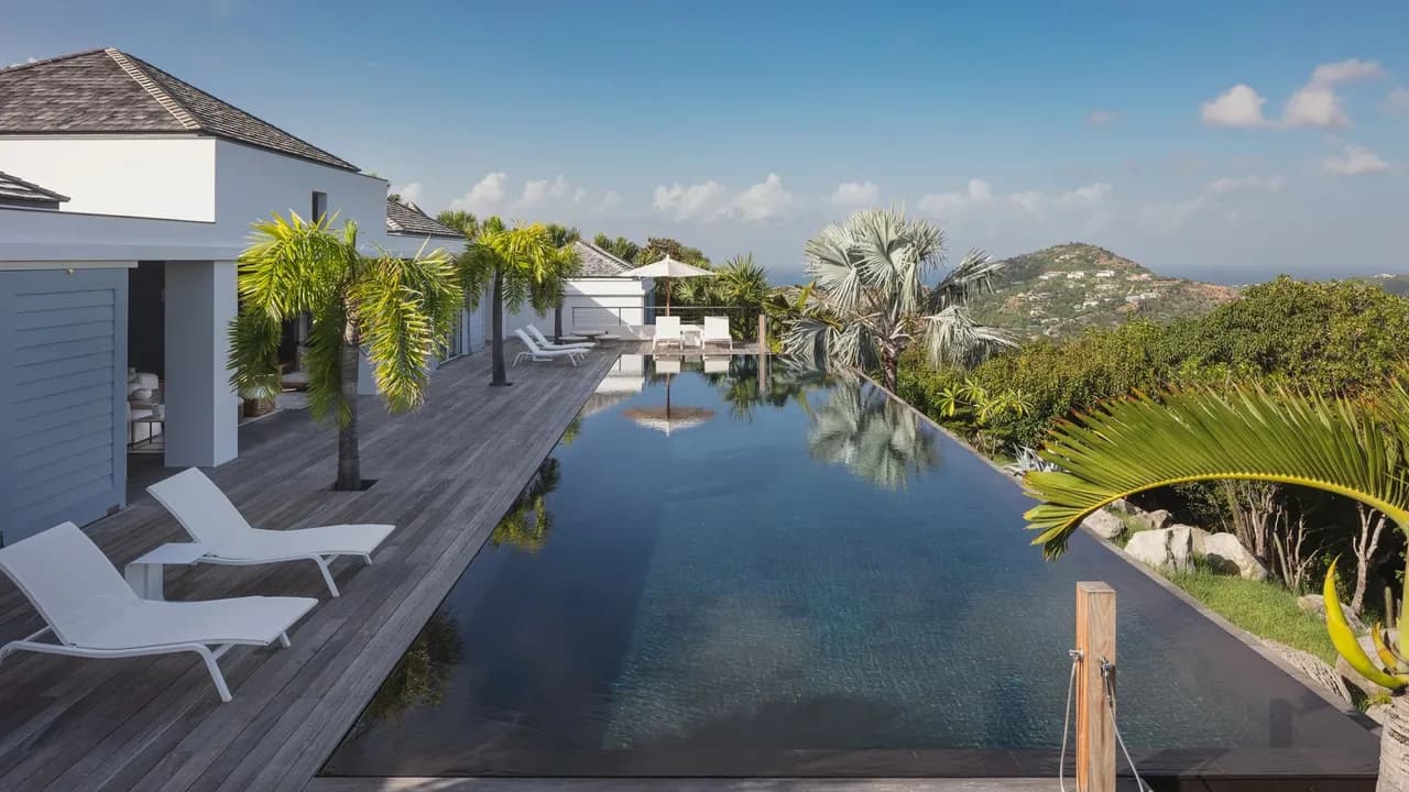 Luxe Haven With Splendid Hill And Ocean Views