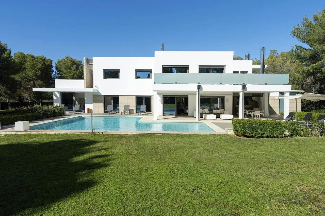 Contemporary-designed Villa Near Es Cana Beach