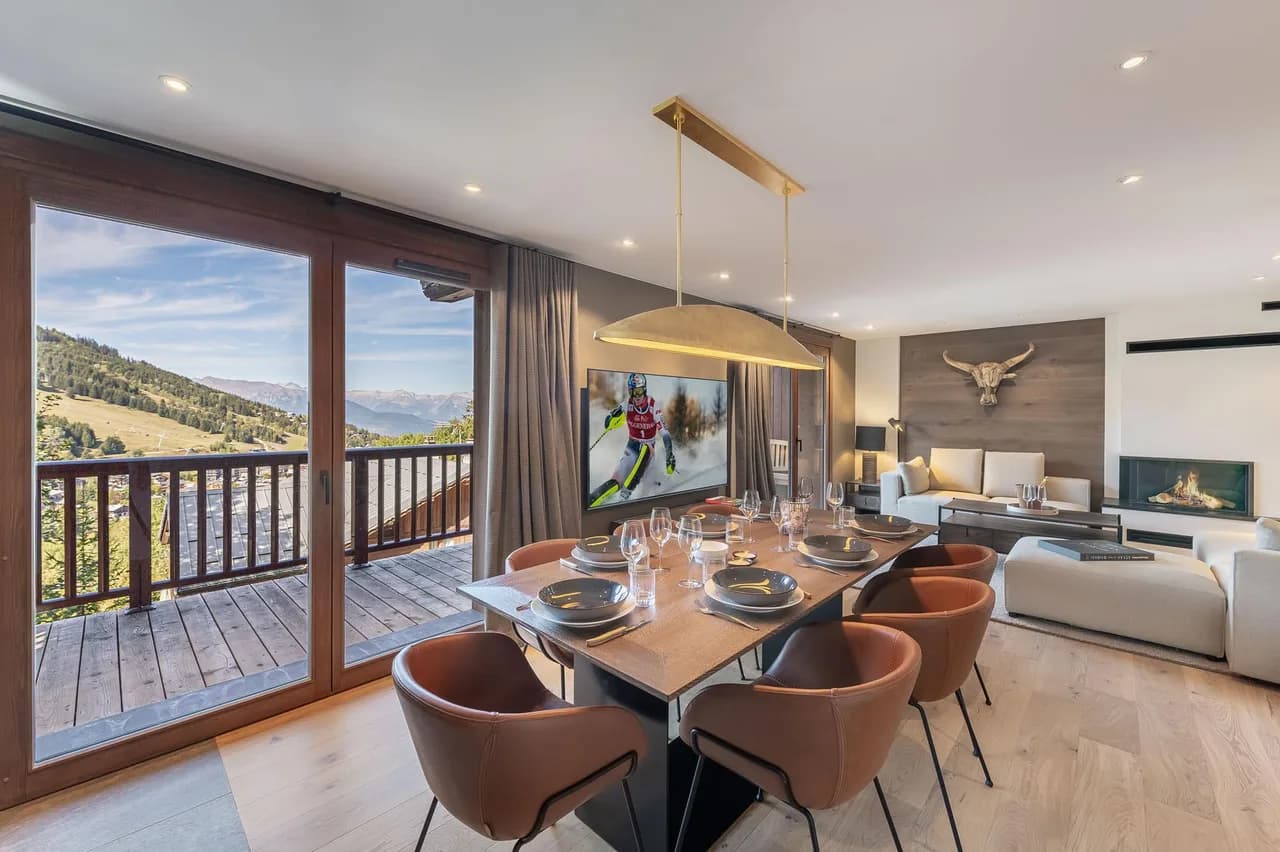 Inviting Ski Apartment With Luxurious Touches