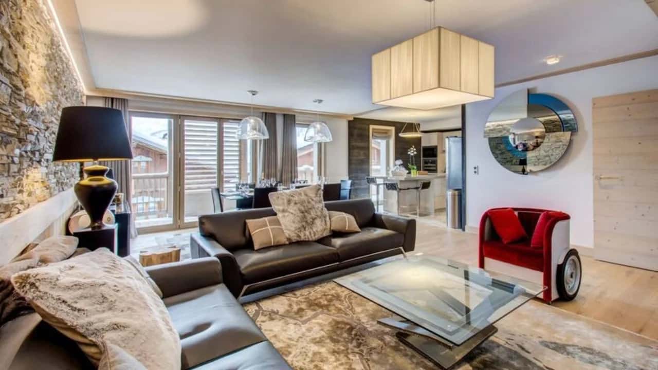 Chic Courchevel Getaway With Mountain Amenities