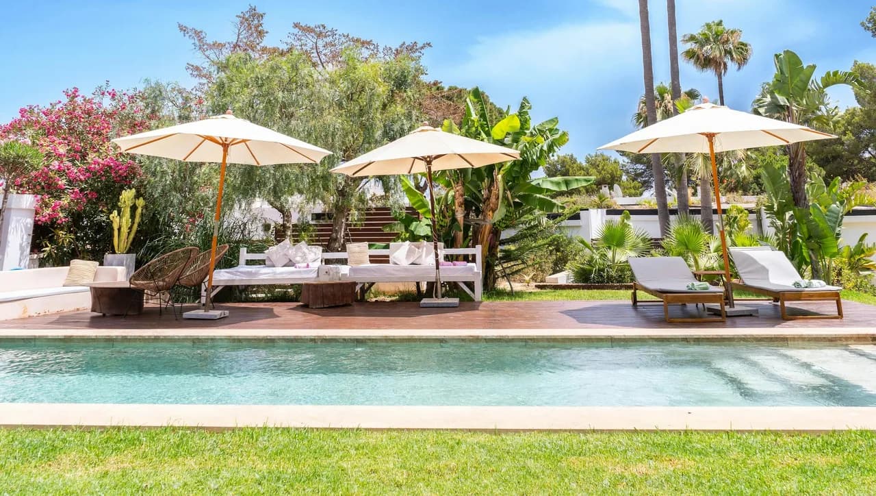 Modern Luxury Ibiza Villa 2BR Private Pool | Beach