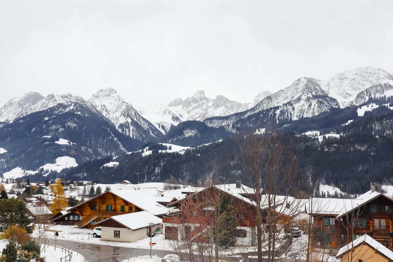 Modern 3 BR Duplex With Huge Panoramic Alps Views