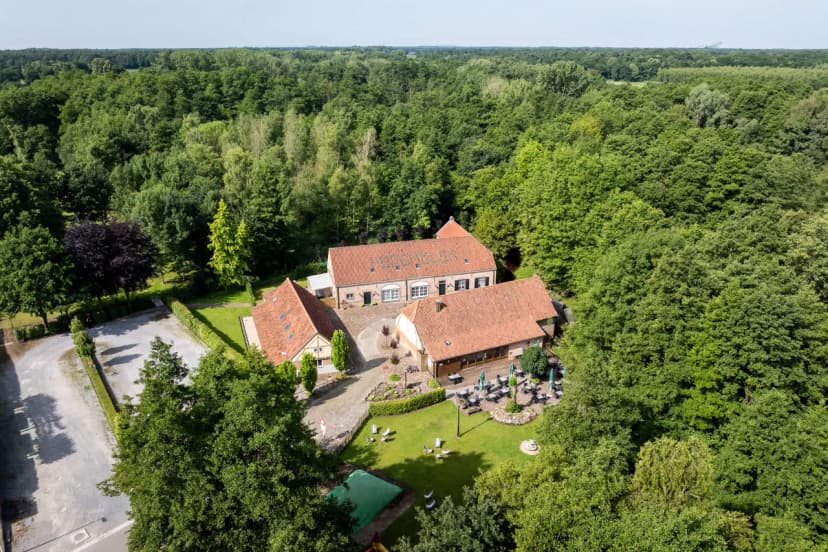 Lavish Sixteen Bedroom Estate in Brussels