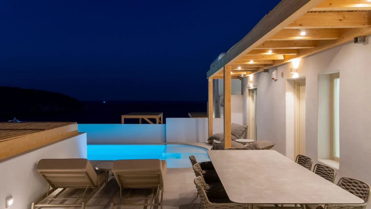 Elegante Villa in der Nähe des Super Paradise Beach