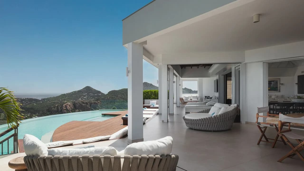 Bright Villa With Panoramic Ocean Terrace