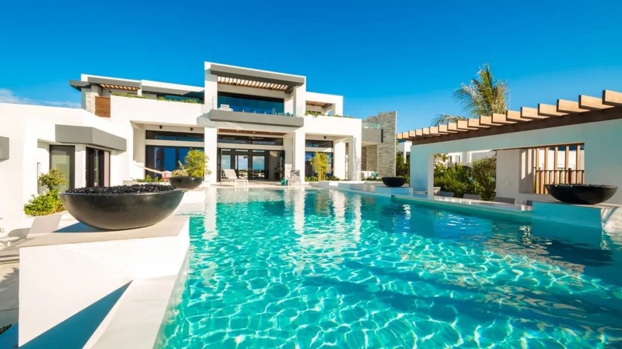 Luxury Villa With Exclusive Ocean Access