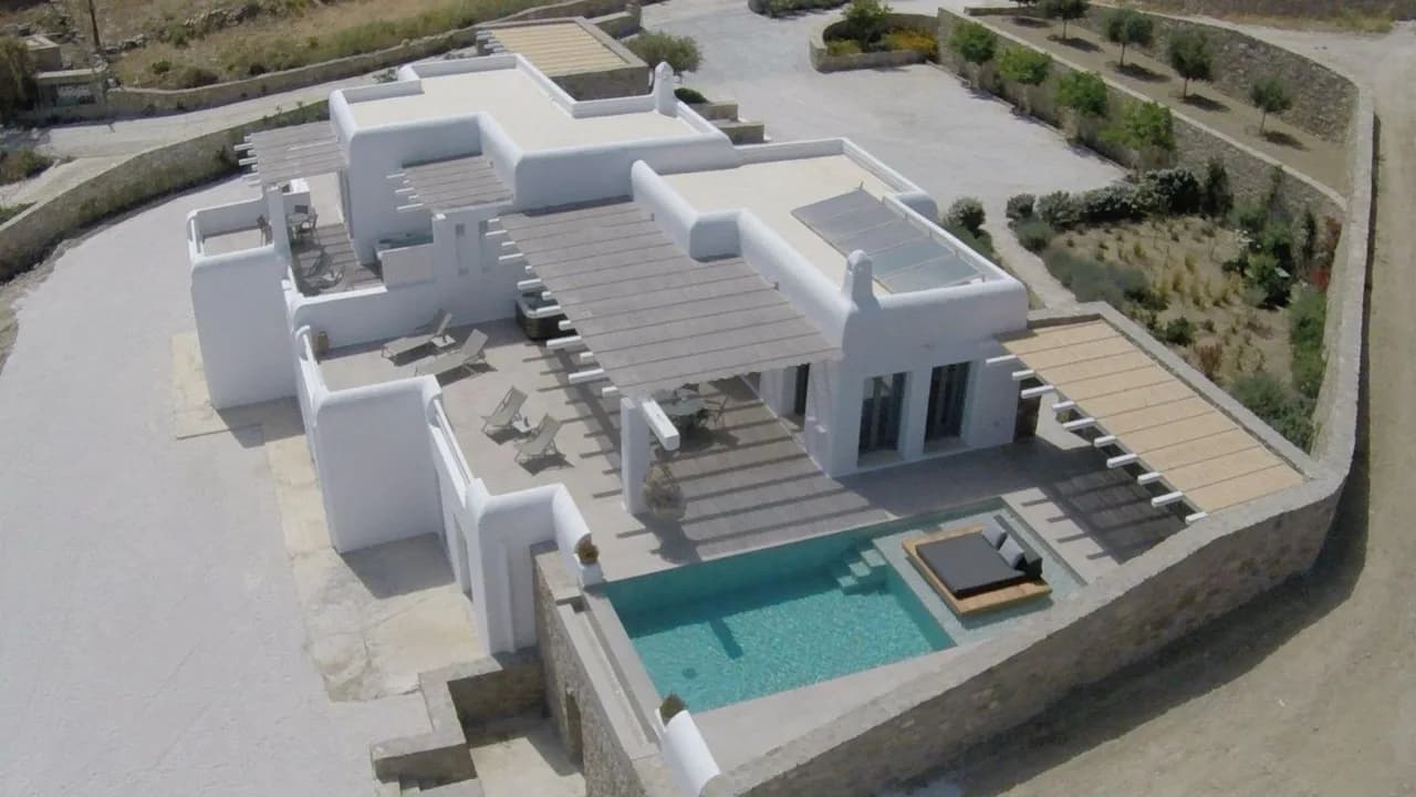 Modernes Mykonos-Komplex mit Jacuzzis