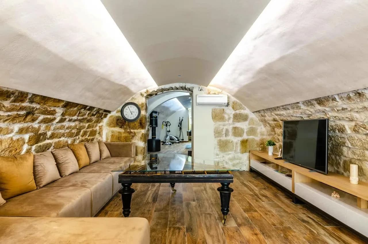 Villa de luxe en bord de mer avec piscine privée