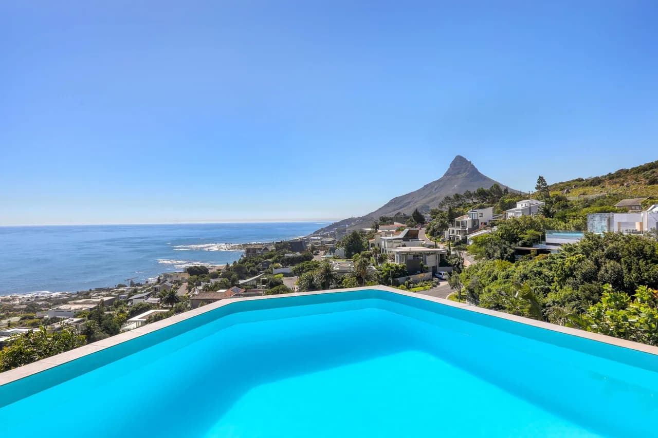 Tropical Oasis Five-Bedroom Villa in Camps Bay