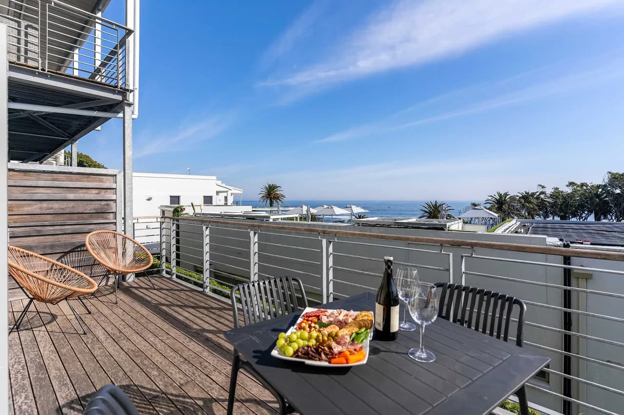 Ocean View Two Bedroom Villa in Camps Bay, Cape Town