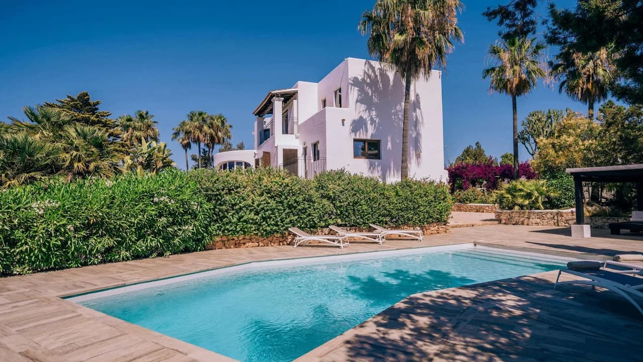 Confort de Alta Gama en el Campo de Ibiza