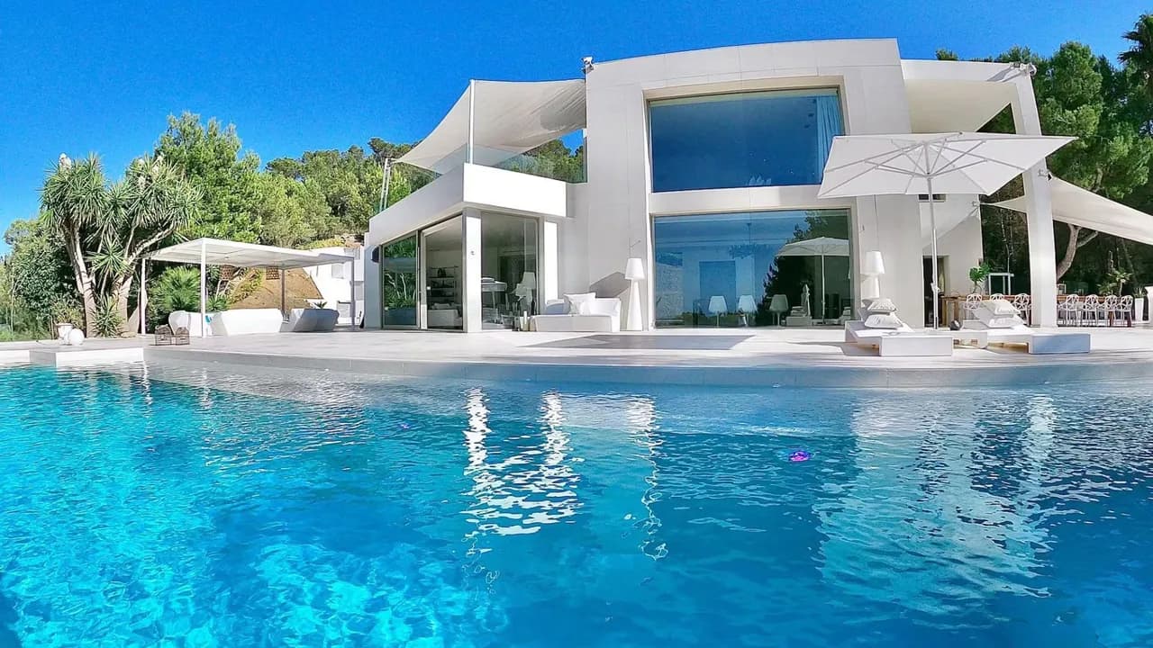 Wellness-Focused Luxury Ibiza Experience