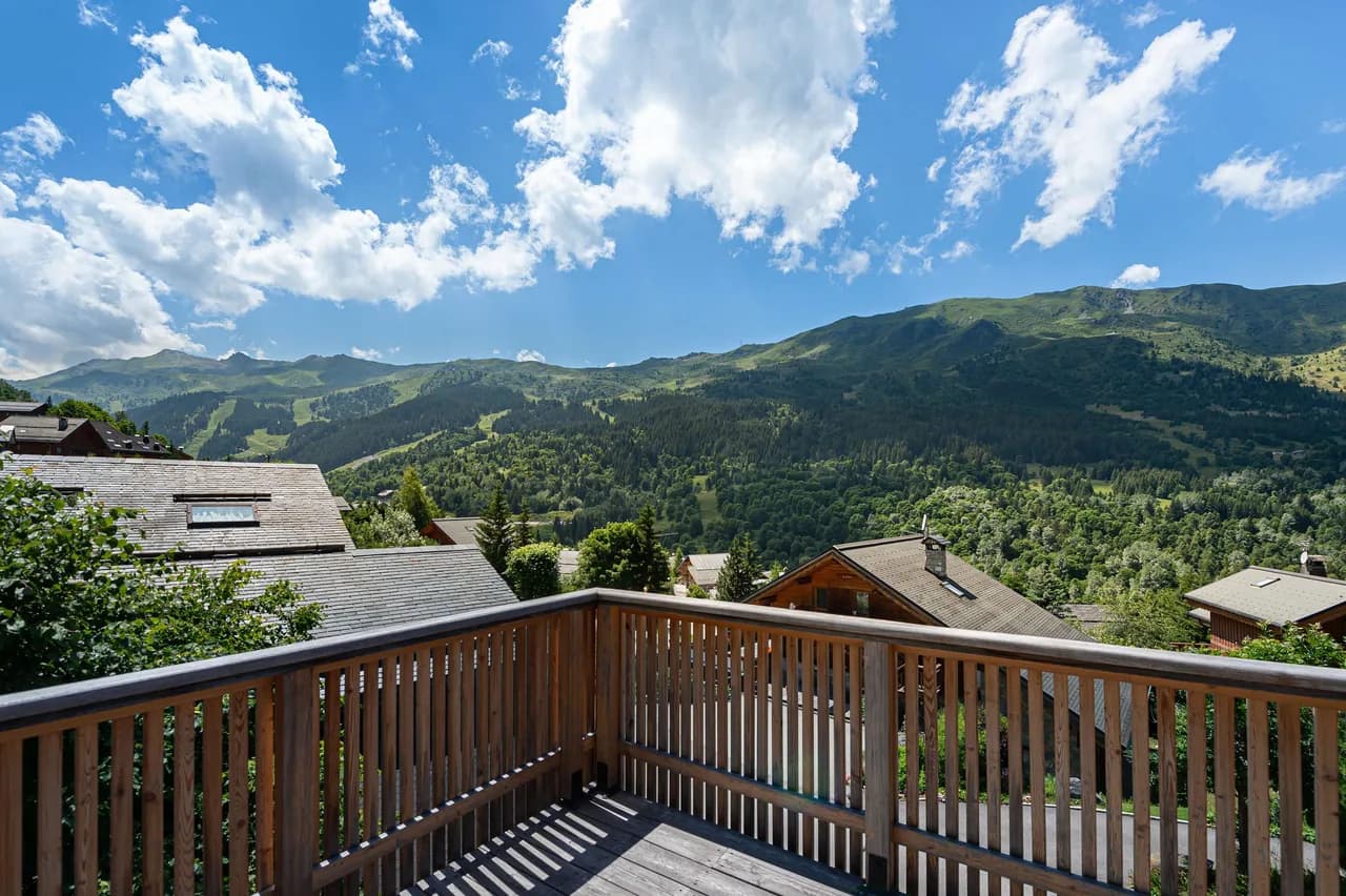 Méribel Chalet With Outdoor Jacuzzi