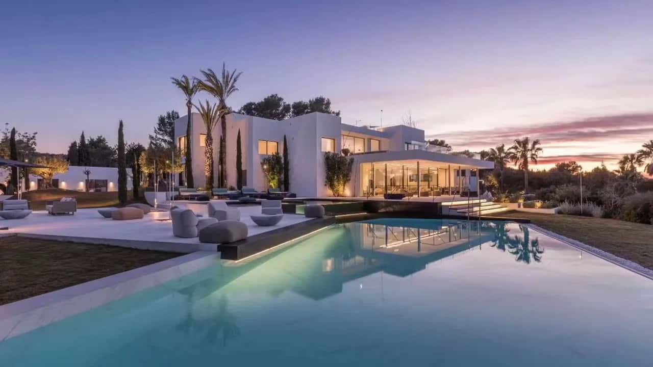 Exclusive Ibiza Mansion Near Coast
