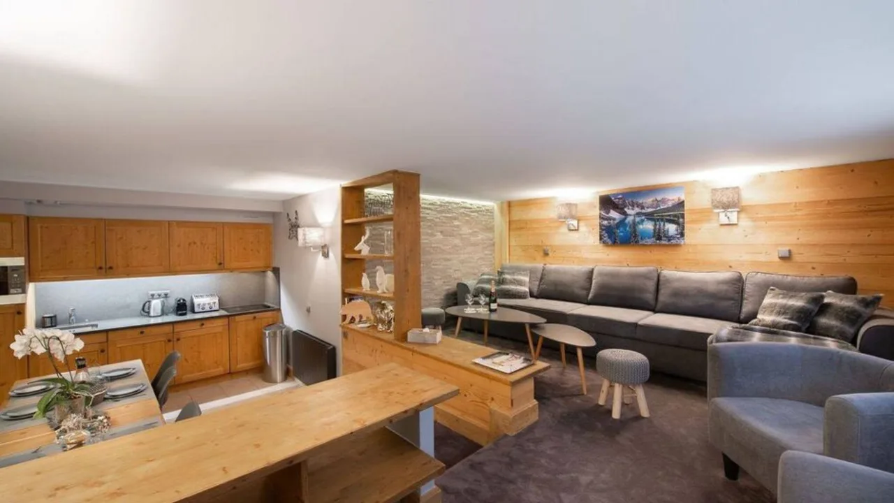Apartamento listo para las pistas con encanto acogedor