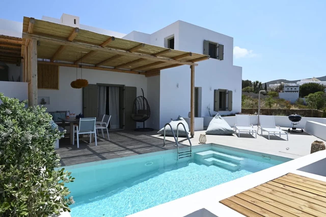 Elegante villa con vistas a la isla Despotiko