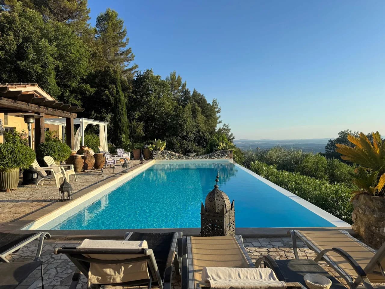 Charming Villa with Large Pool in Calvi dell'Umbria